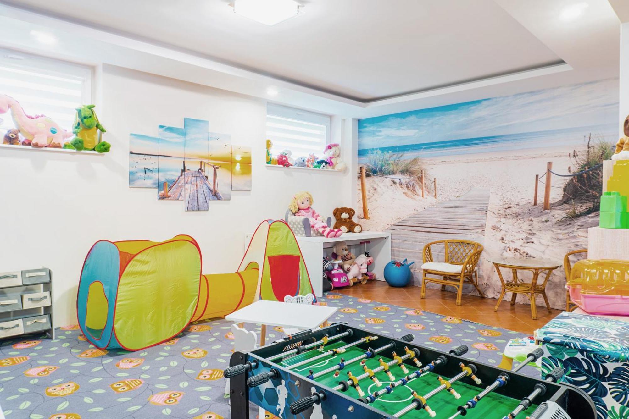 Pokoje Goscinne Raf-Tur - Sala Zabaw, Grill - Idealny Dla Rodzin Z Dziecmi Ostrowo  Ngoại thất bức ảnh